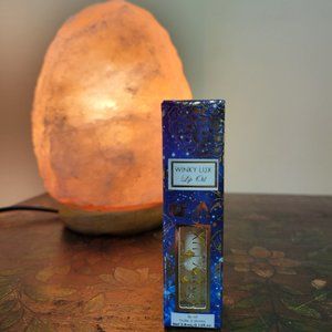 Winky lux lip oil